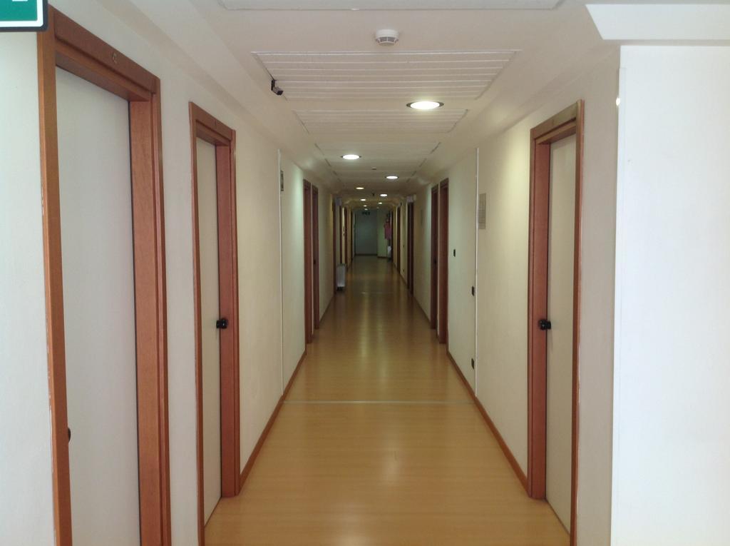 Ospitalita San Tommaso D'Aquino Hotel Bologna Bagian luar foto